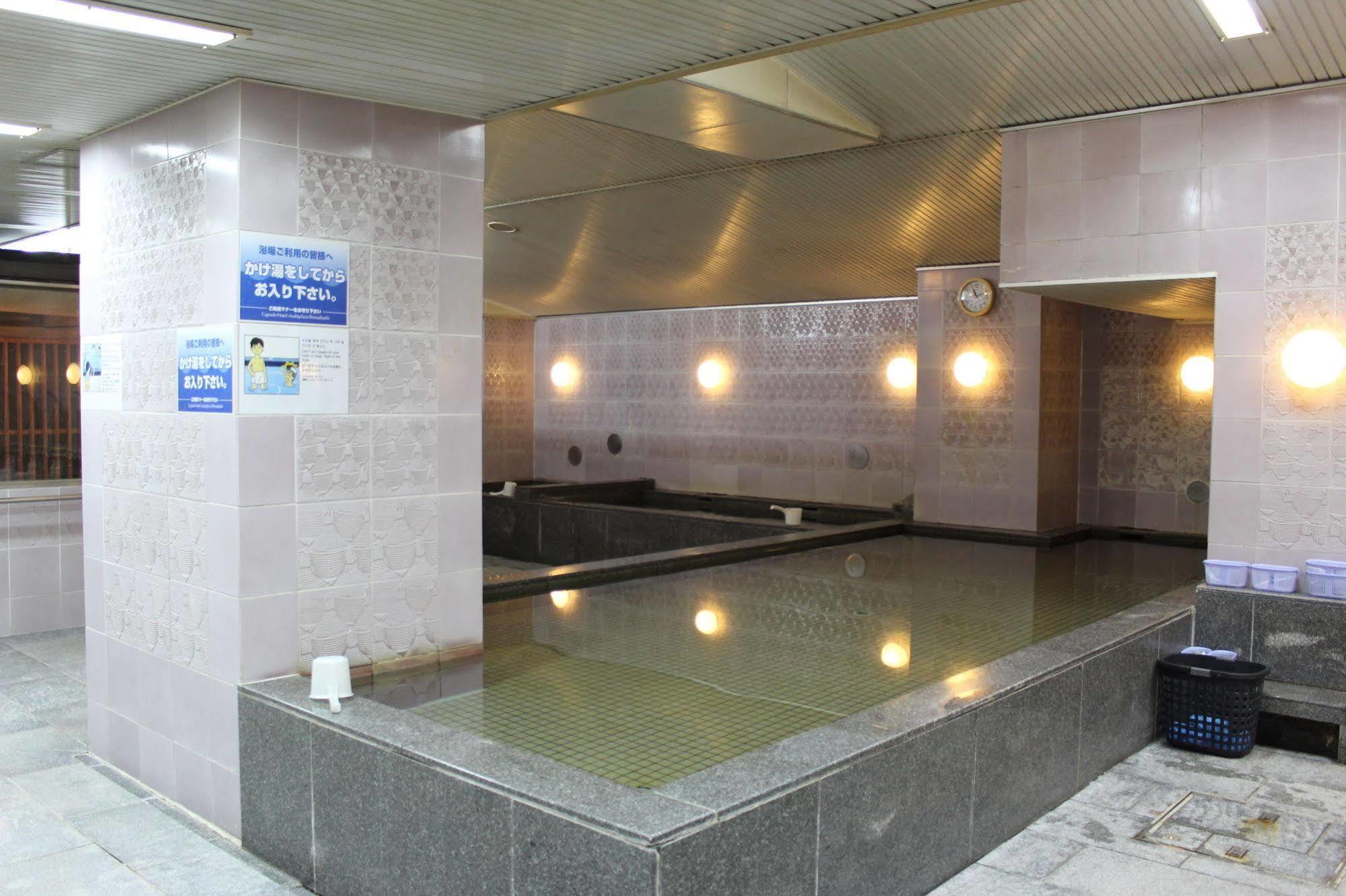 Capsule Hotel Asahi Plaza Shinsaibashi Osaka Dış mekan fotoğraf