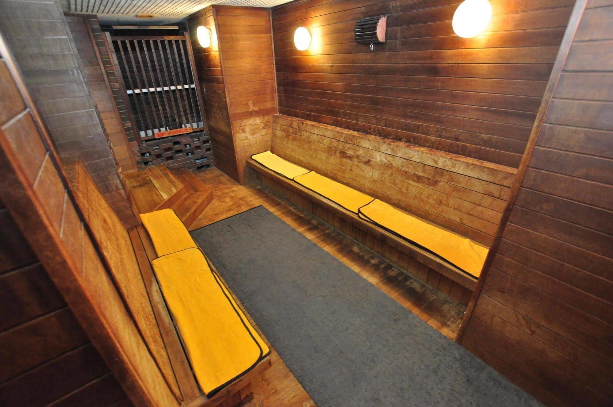 Capsule Hotel Asahi Plaza Shinsaibashi Osaka Dış mekan fotoğraf