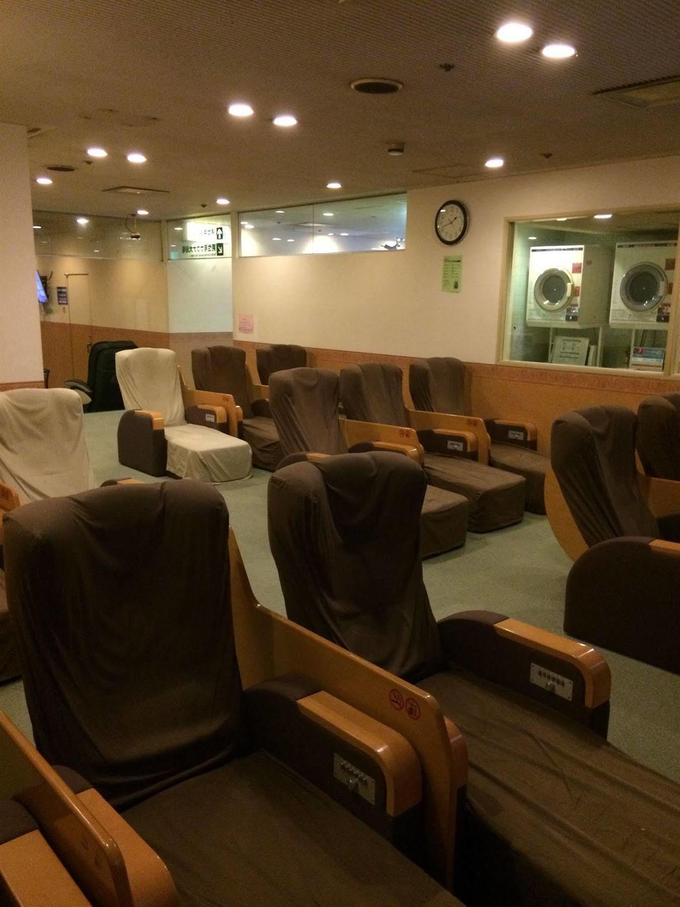 Capsule Hotel Asahi Plaza Shinsaibashi Osaka Dış mekan fotoğraf