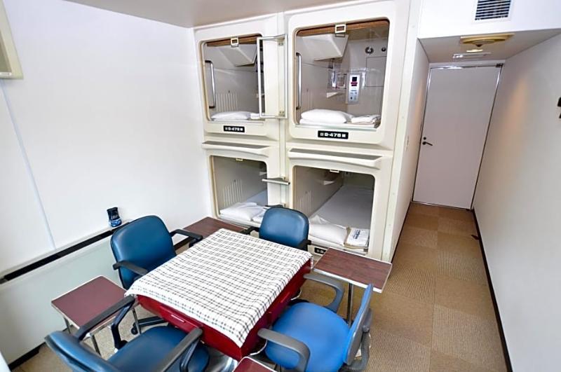 Capsule Hotel Asahi Plaza Shinsaibashi Osaka Dış mekan fotoğraf